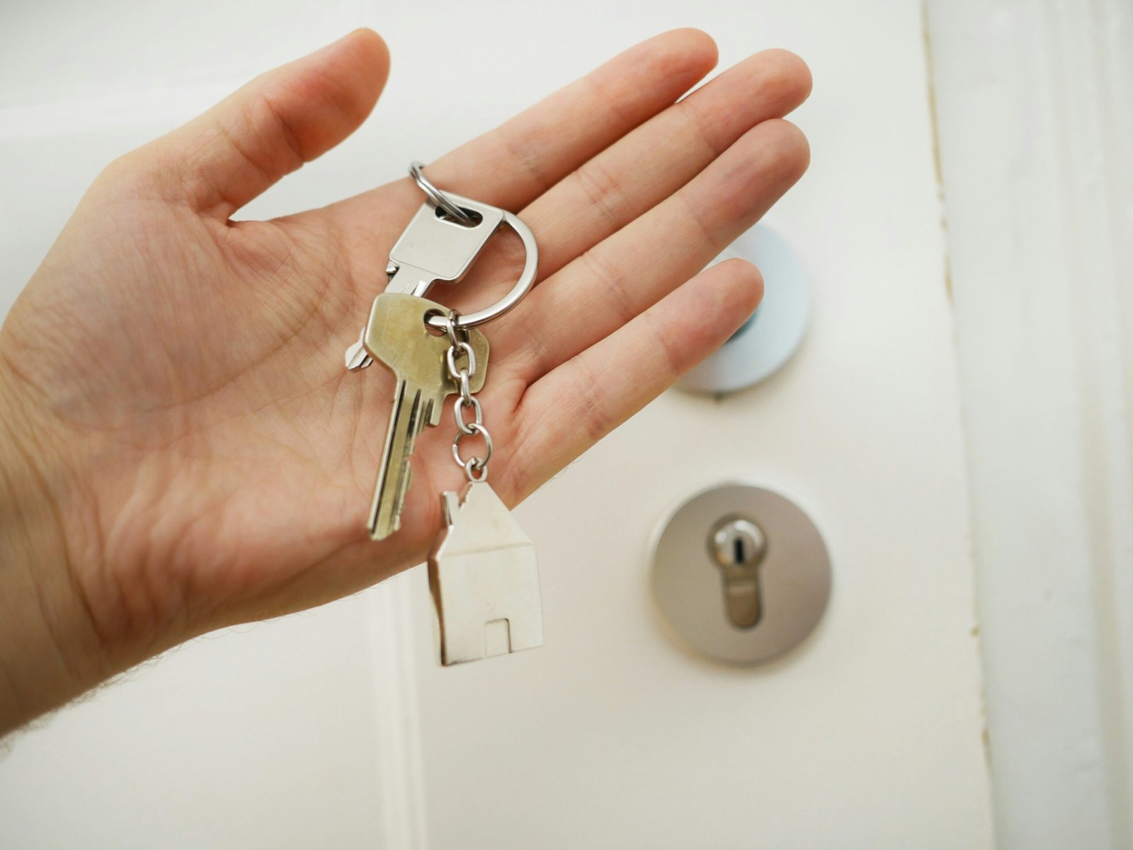 Reliable and Professional 24-Hour Locksmith Services in Miami